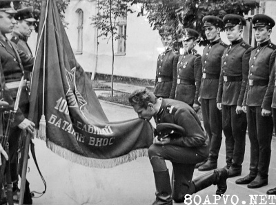 Прощание с Боевым знаменем 100-го ОБ ВНОС (1963)